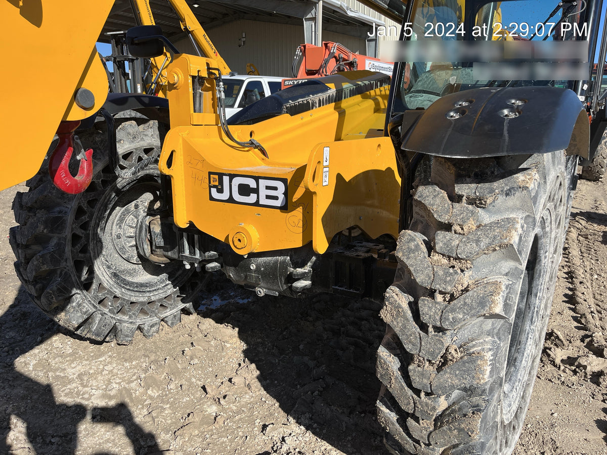 2023 JCB 509-42
