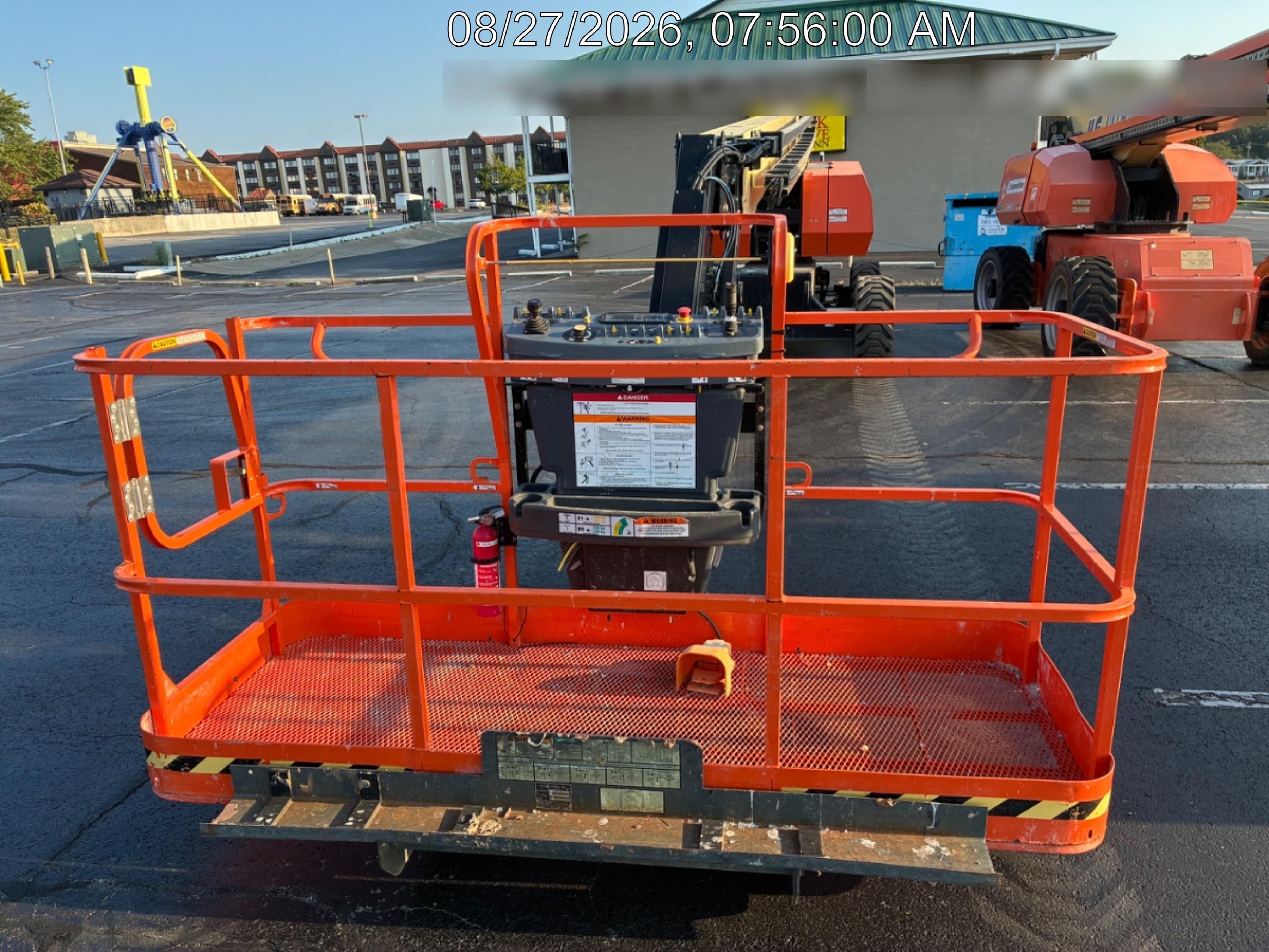 2025 JLG 860SJ