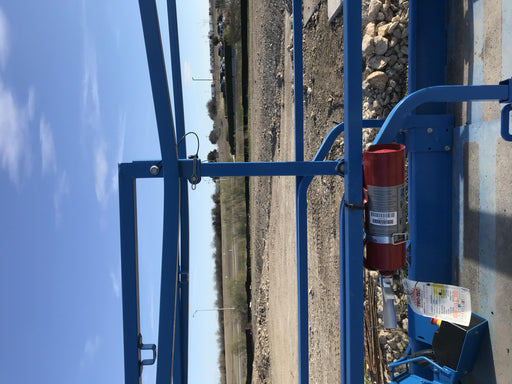 2019 Genie GS-2632 Folding rails with half height swing gate