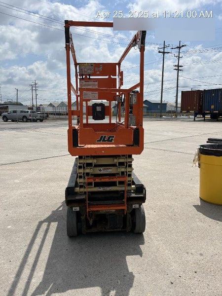 2022 JLG ES1932