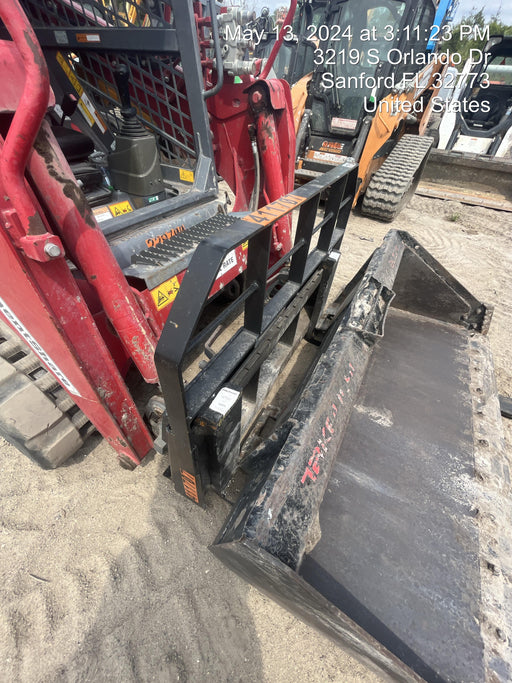 2024 ARROW MATERIAL HANDLING 24" Pallet Fork Frame