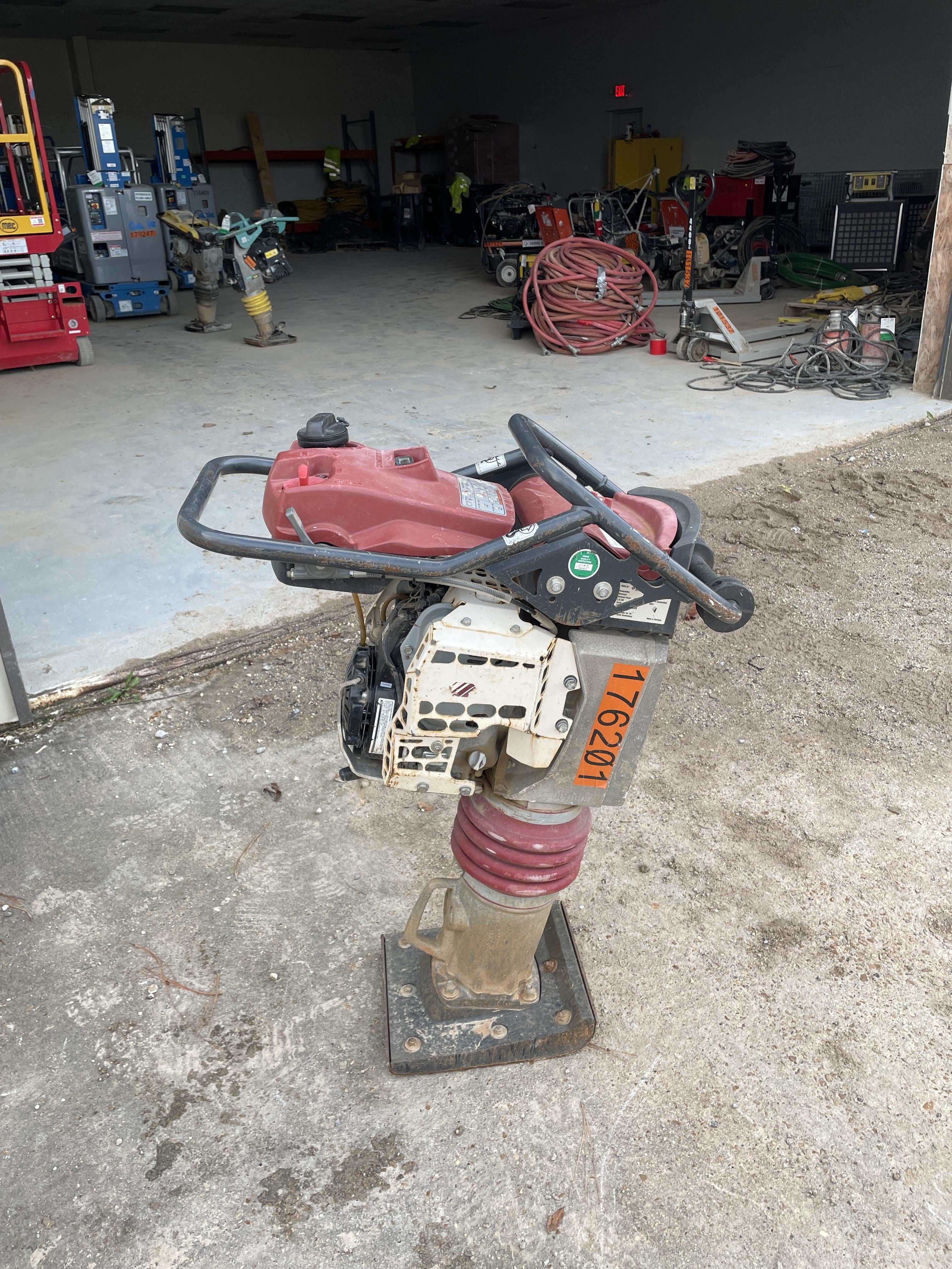 2021 DYNAPAC DR7X