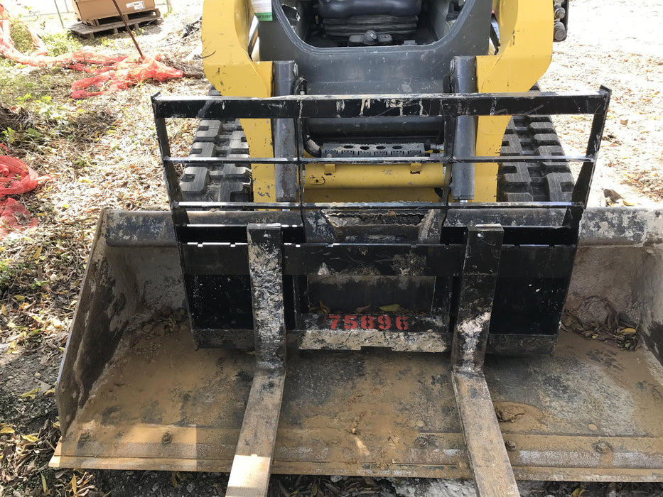 2020 ARROW MATERIAL HANDLING 60" Pallet Forks - Arrow