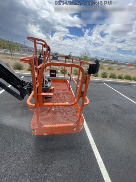2025 JLG 660SJ