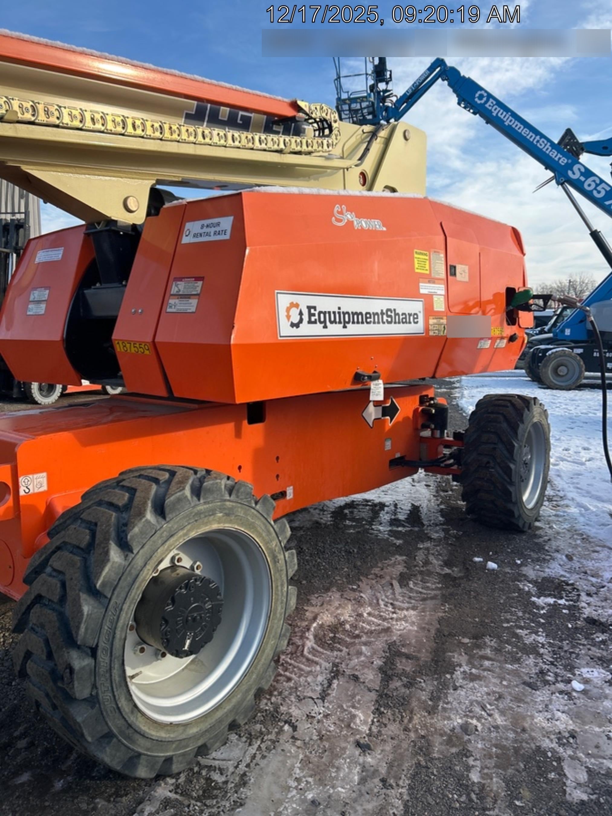 2021 JLG 860SJ