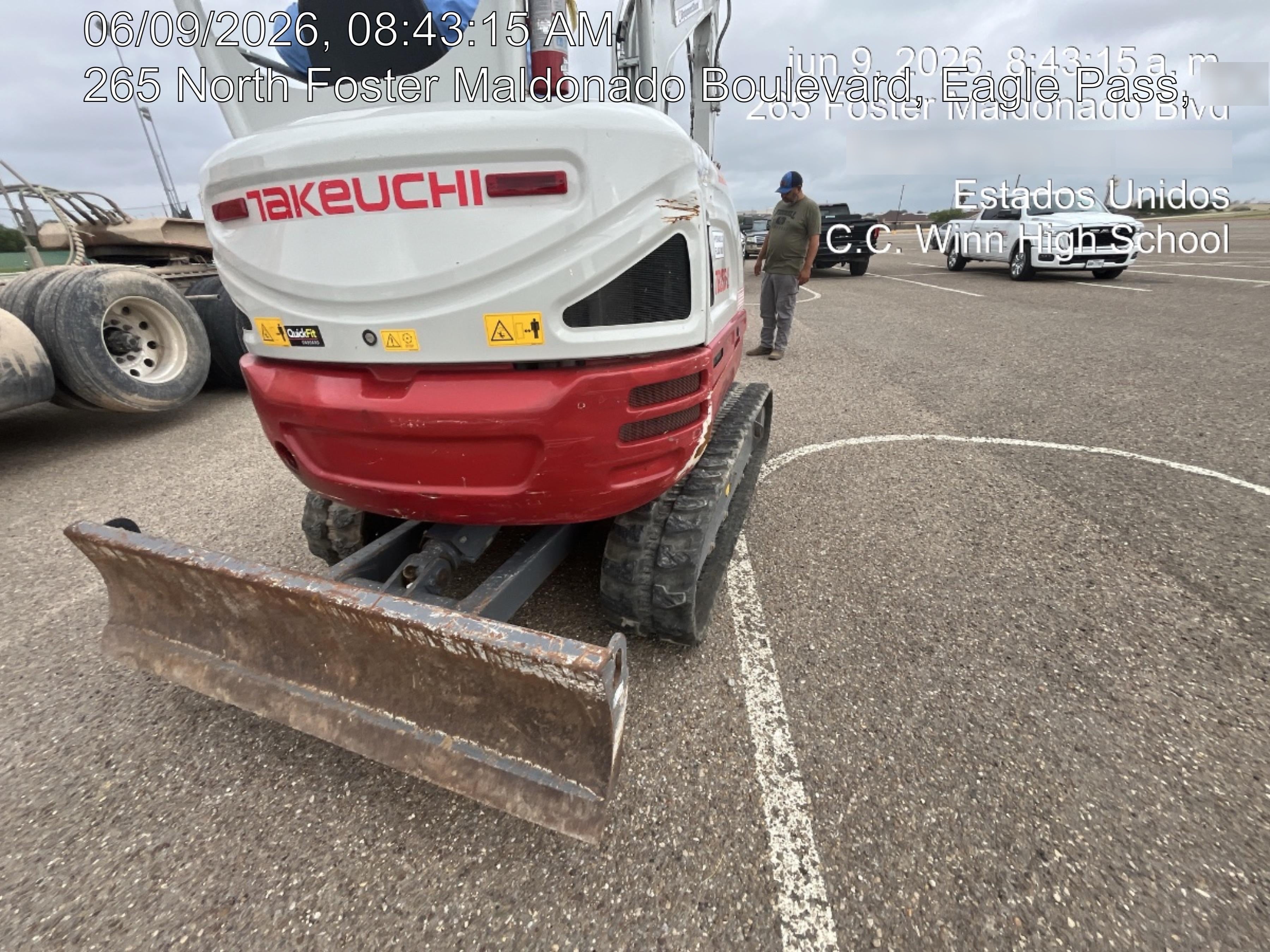 2024 TAKEUCHI TB235-2R