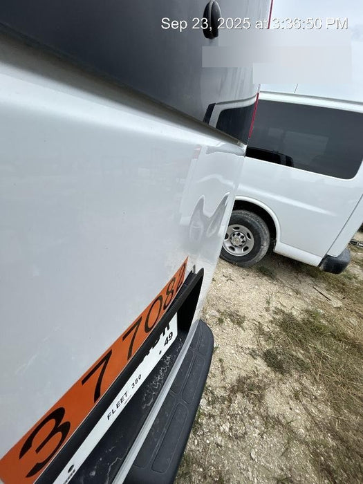 2023 CHEVROLET Express Van - Rental