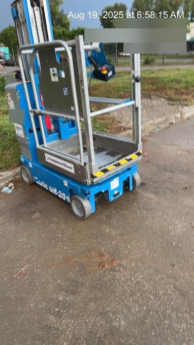 2020 GENIE GR-20