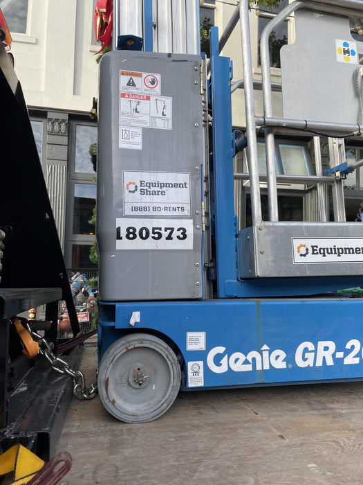 2021 GENIE GR-20