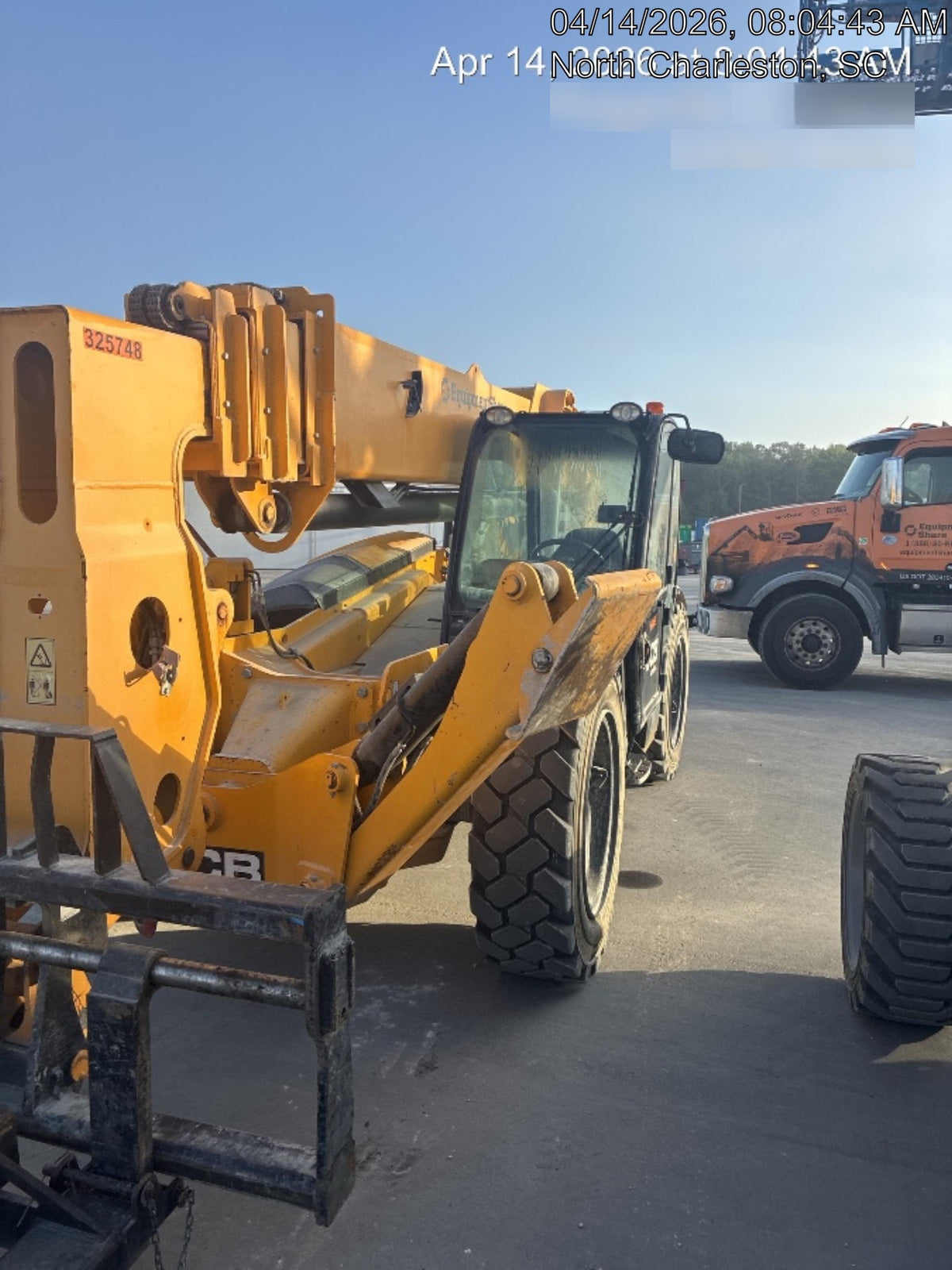 2023 JCB 512-56