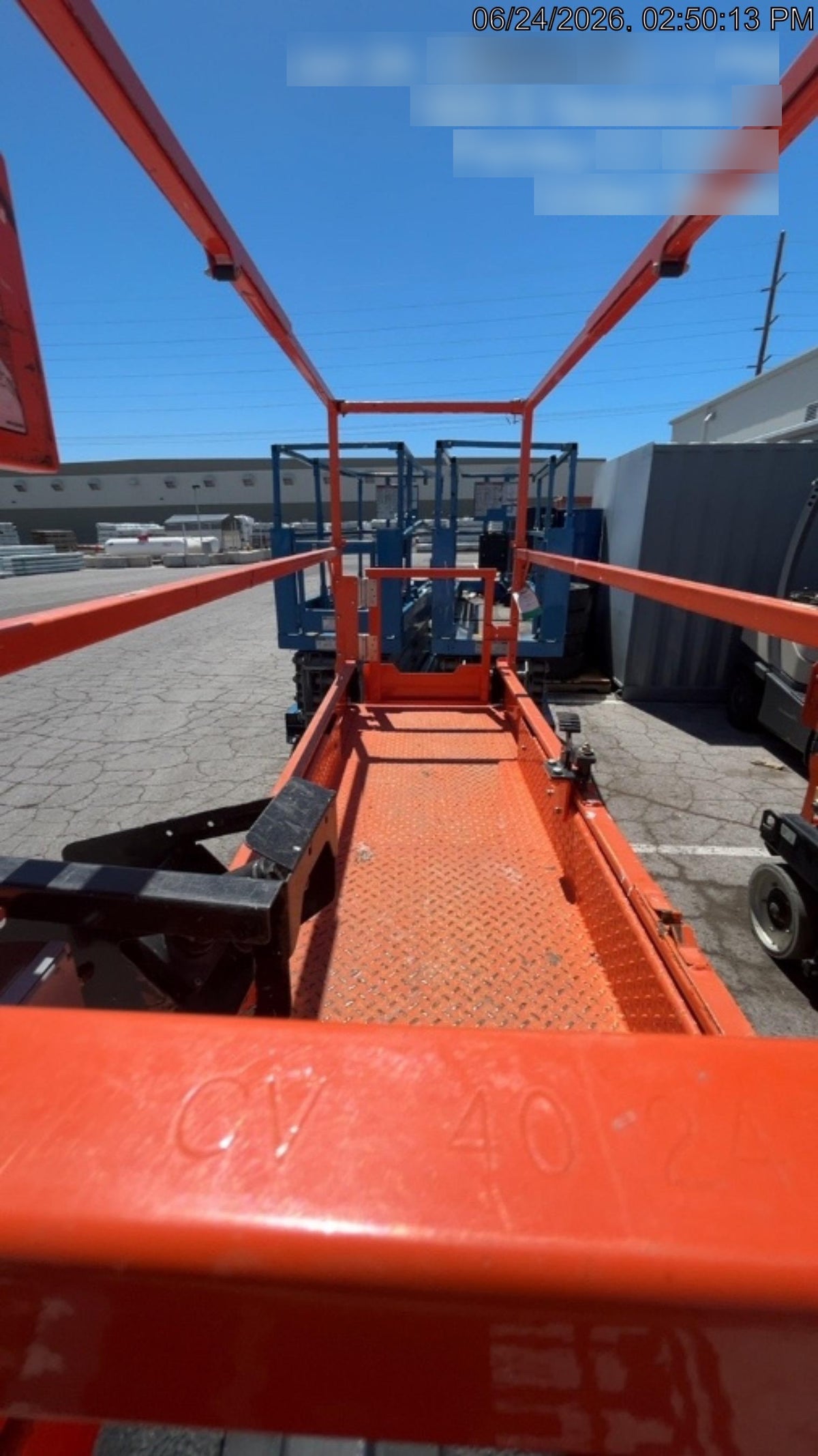 2022 JLG ES2632