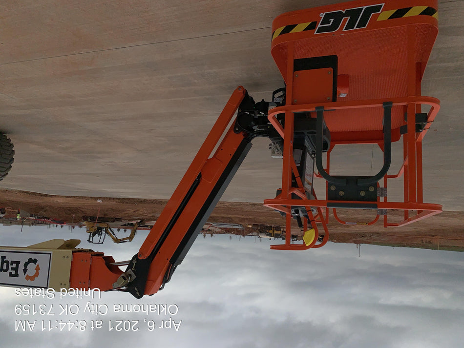 2021 JLG 660SJ