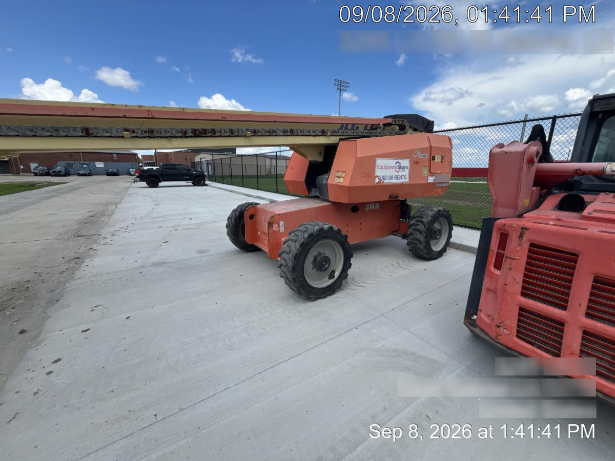 2016 JLG 660SJ
