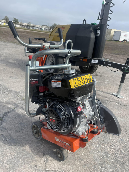 2022 HUSQVARNA FS309