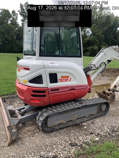 2021 TAKEUCHI TB235-2CR