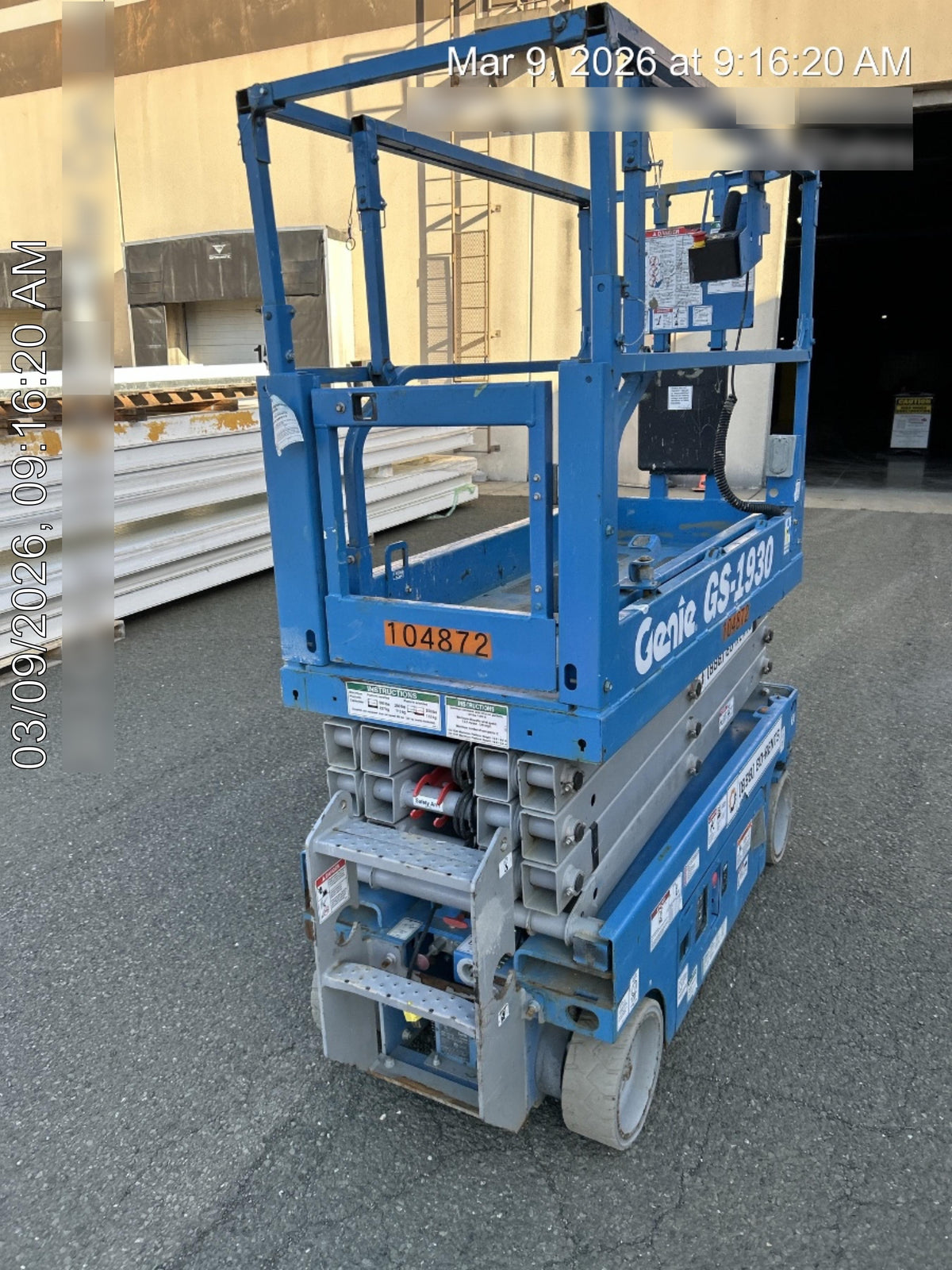 2020 Genie GS-1930 Solid Non Marking Tires, Beacon, Folding rails with half height swing gate, 800W Inverter