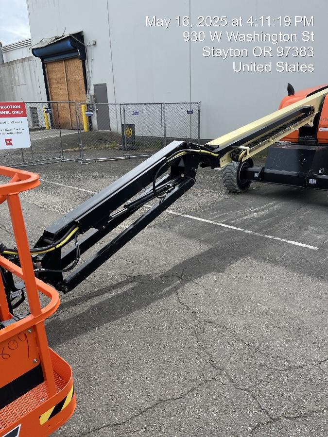 2025 JLG 460SJ