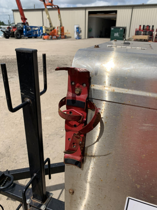 2019 Lincoln Electric Vantage 322 Lincoln Vantage 322 Welder w/Trailer, Light Kit, Cable Rack