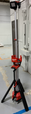 2022 MILWAUKEE 2136-20