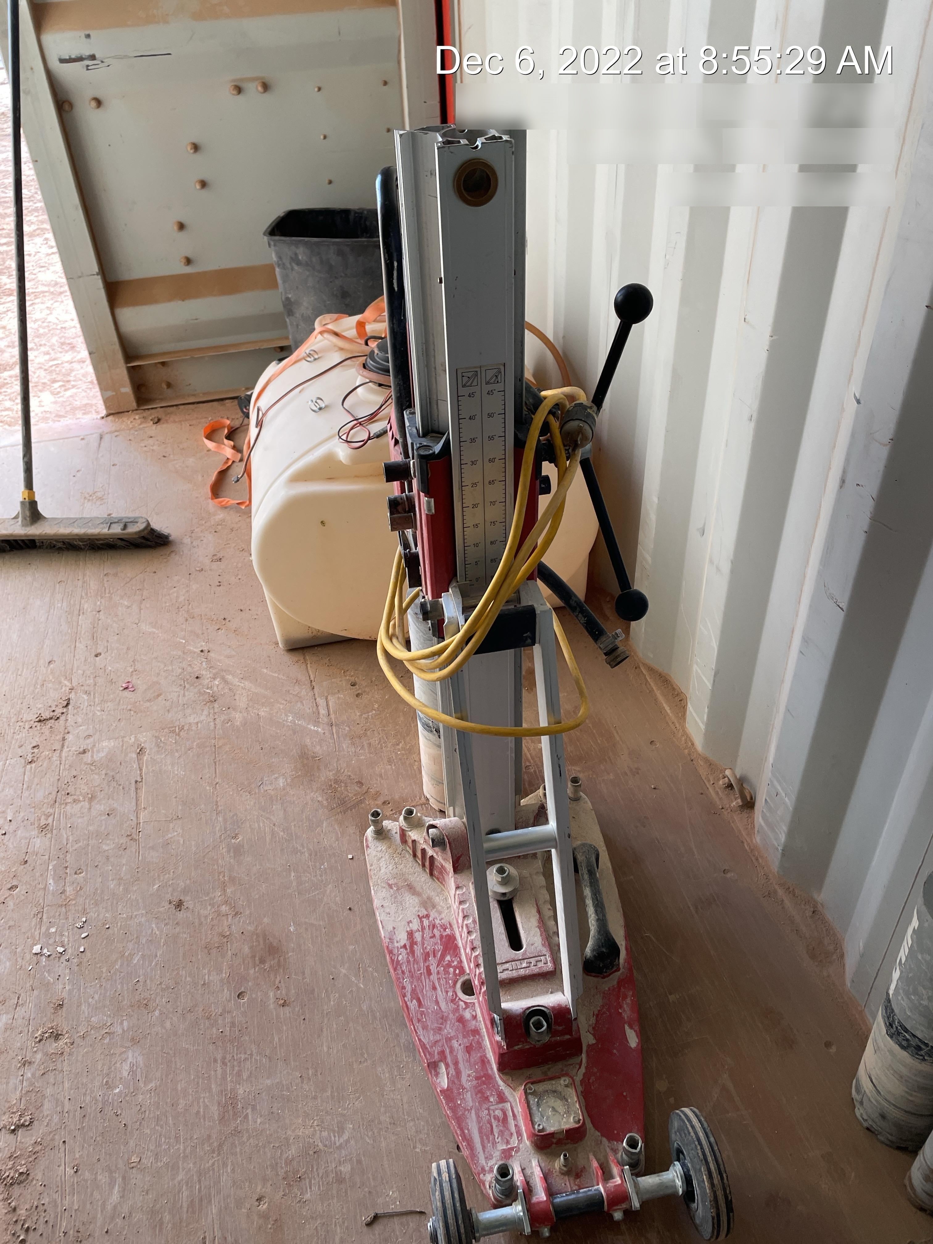 2019 HILTI DD 250
