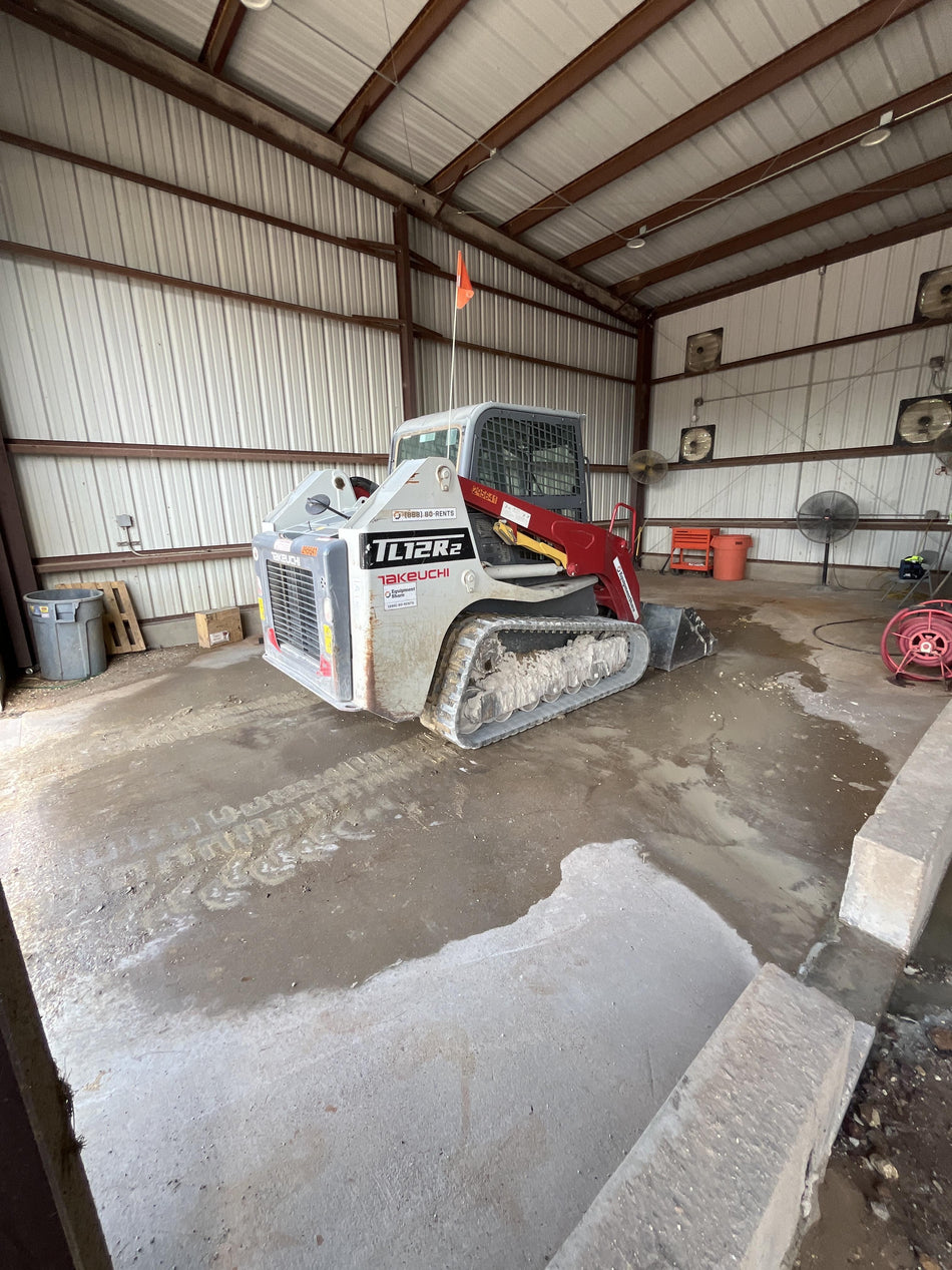 2023 TAKEUCHI TL12R2-CR