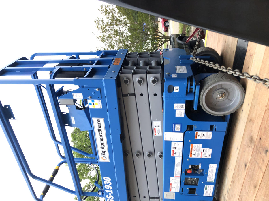 2020 Genie GS-1930 Fixed rails with chain entry gate - Pre A92.20