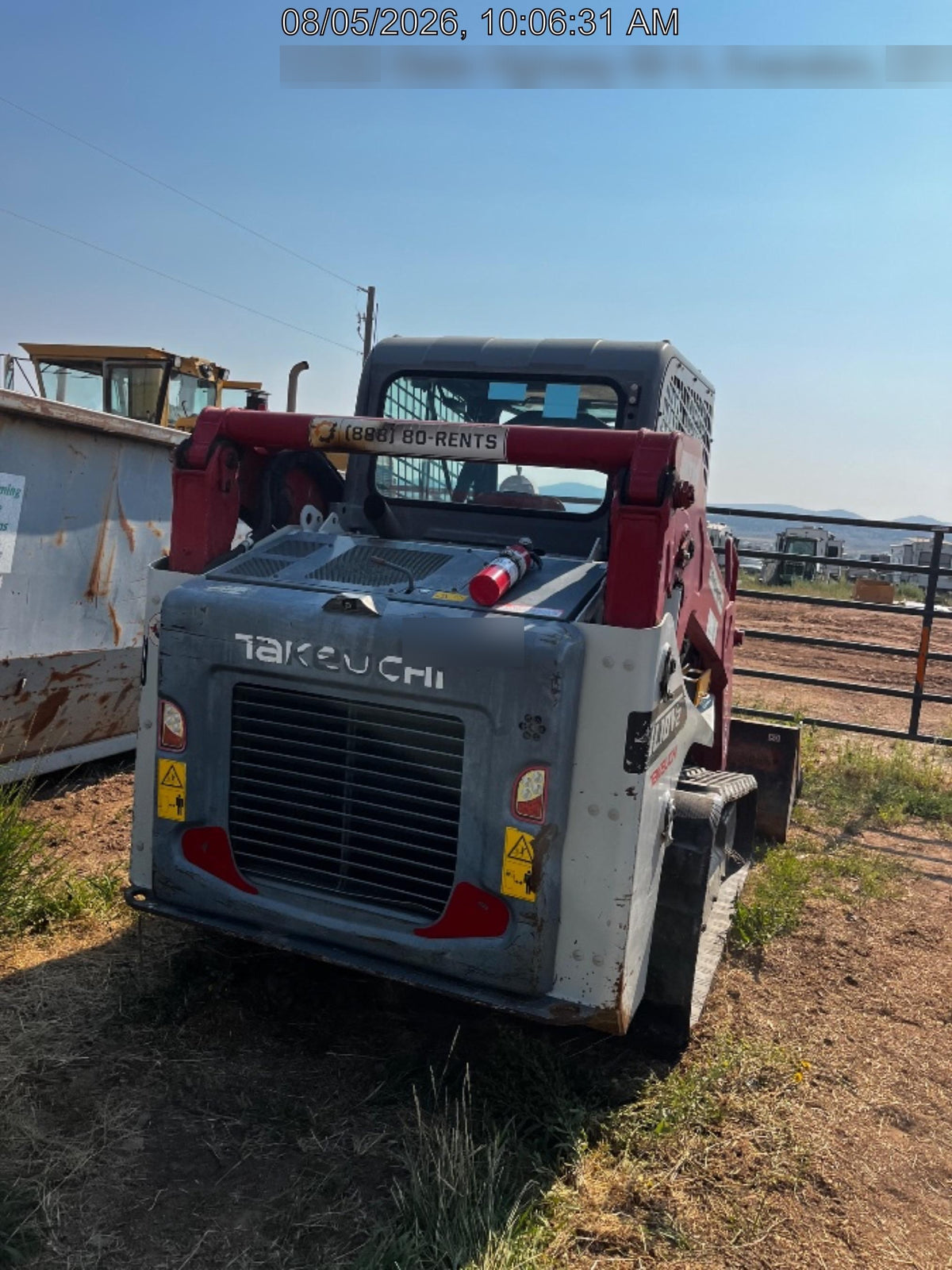 2019 Takeuchi TL10V2-CR Cab/Heat/AC, Rubber Tracks, Backup Alarm, Front & rear working Lights, Auxiliary Hydraulics, 2 Speed Travel, Engine Monitoring System, Hydraulic universal quick hitch w/76" HD dirt bucket with 8 teeth, 20.3 cubic feet capacity, 48" Pallet forks and frame