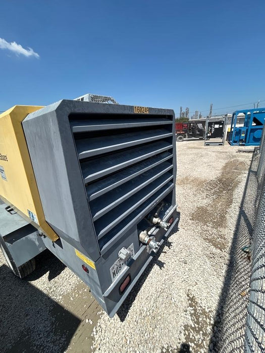 2021 ATLAS COPCO XAS 900