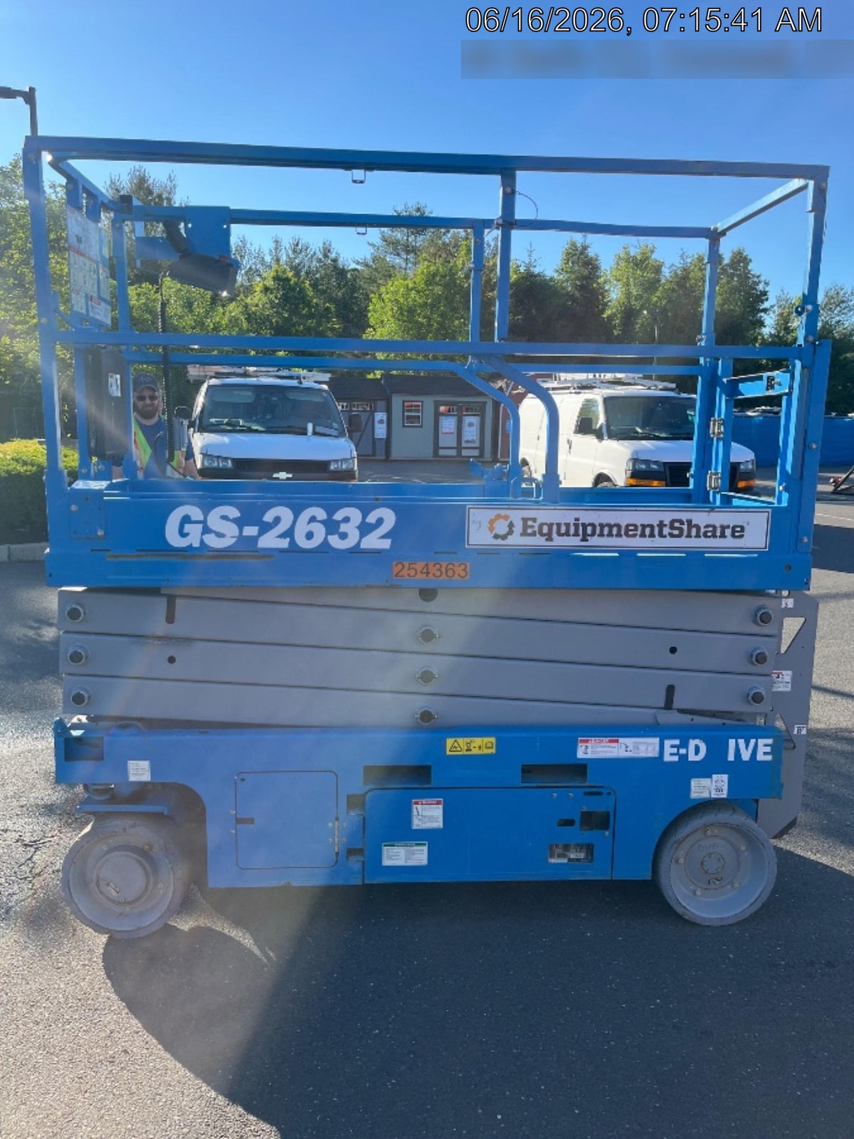 2022 GENIE GS-2632