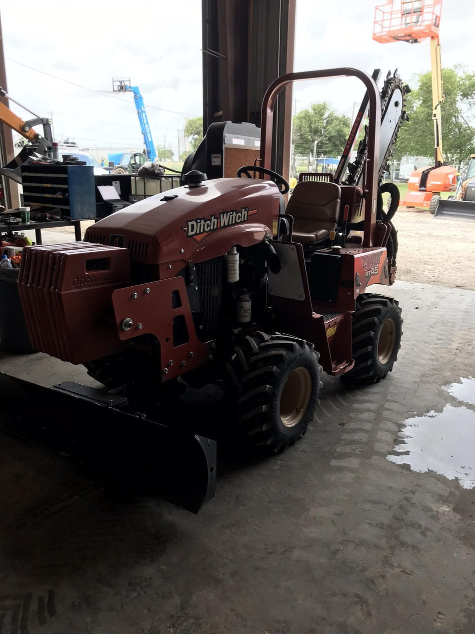 2019 DITCH WITCH RT45A