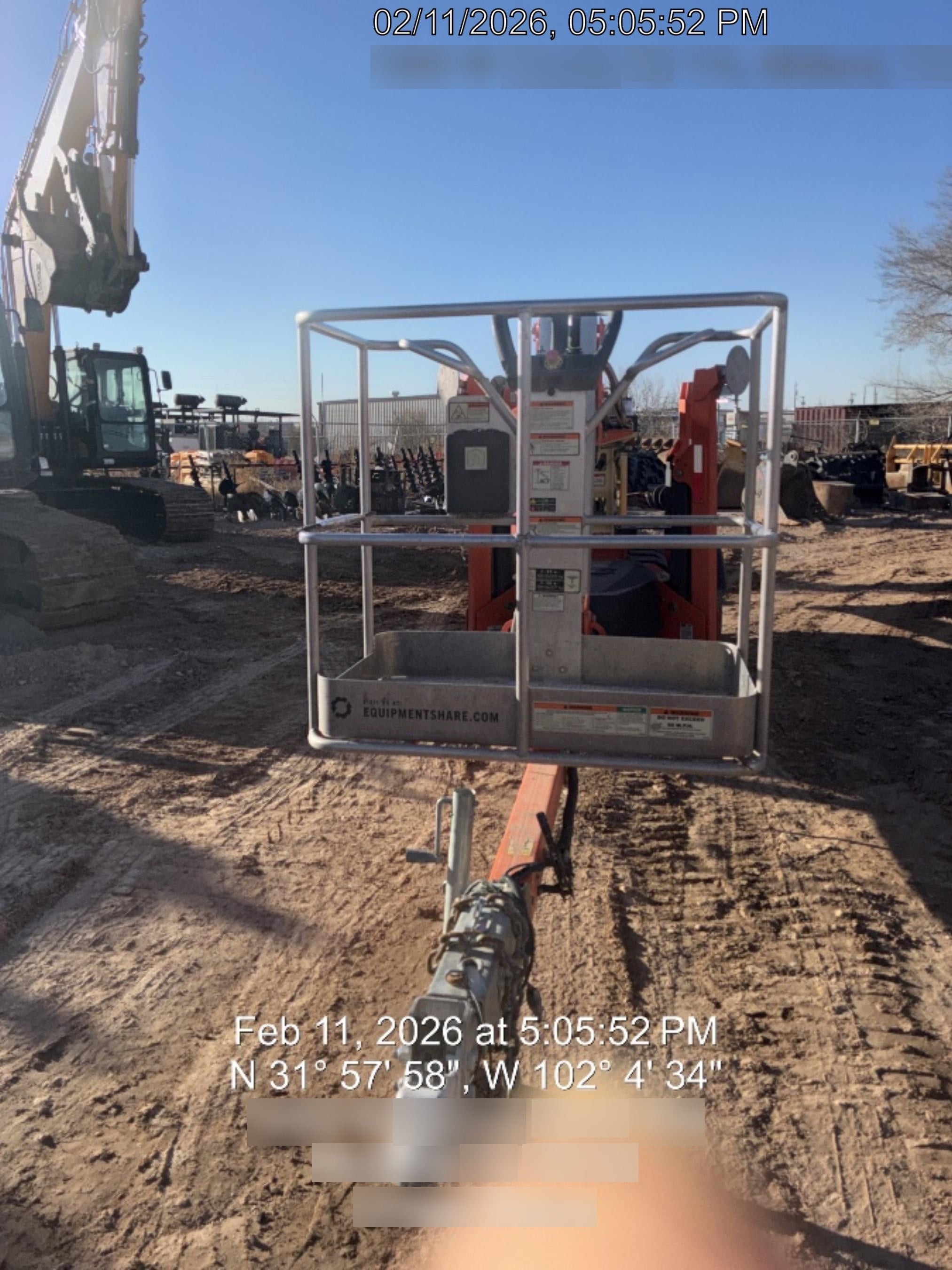 2023 JLG T500J