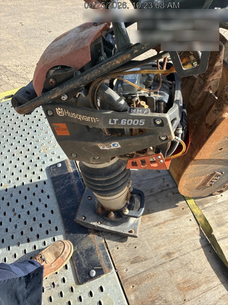 2024 HUSQVARNA LT6005