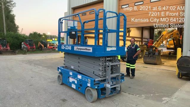 2020 Genie GS-3246 Standard, Folding full height swing gate