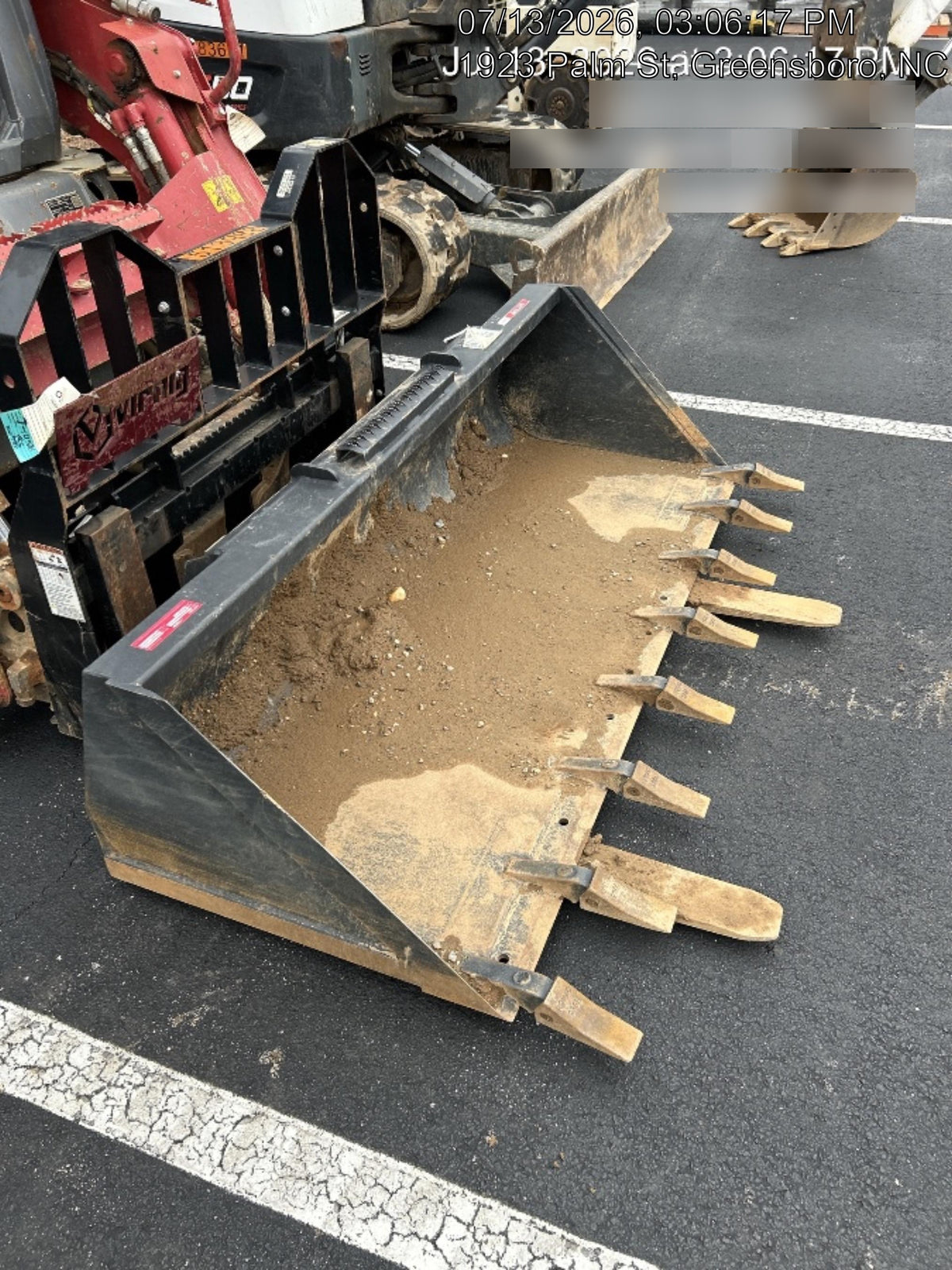 2025 VIRNIG 48" Pallet Forks - Virnig