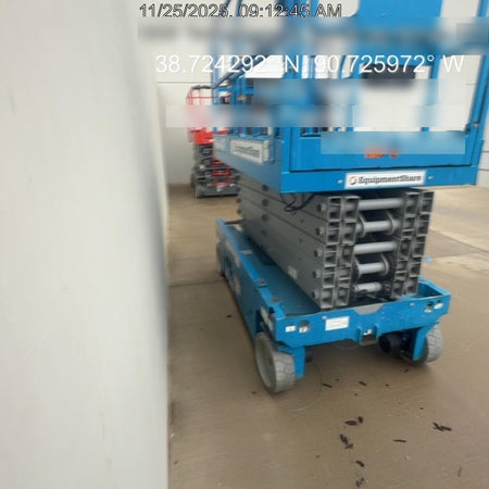 2018 GENIE GS-4047