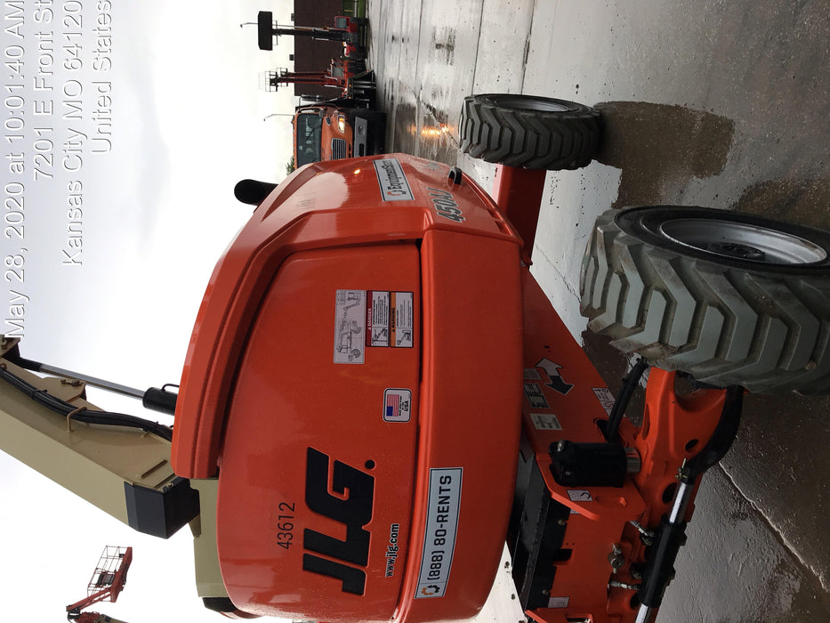 2019 JLG 450AJ