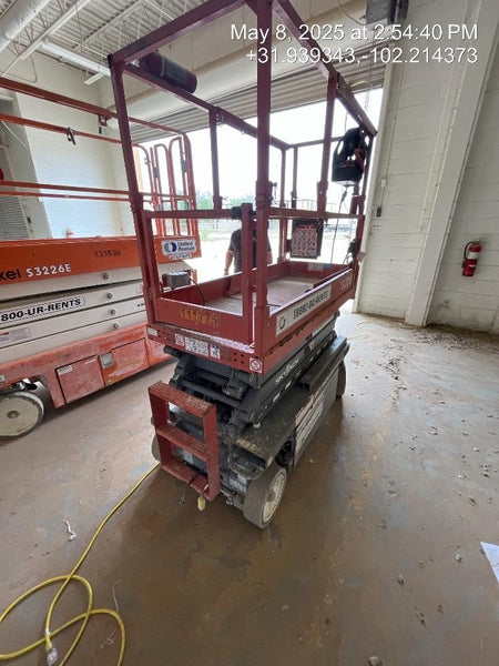 2020 Skyjack SJIII-3219 Solid NM Tires, Half height spring hinged entry gate, Dual Beacons, 800W Inverter