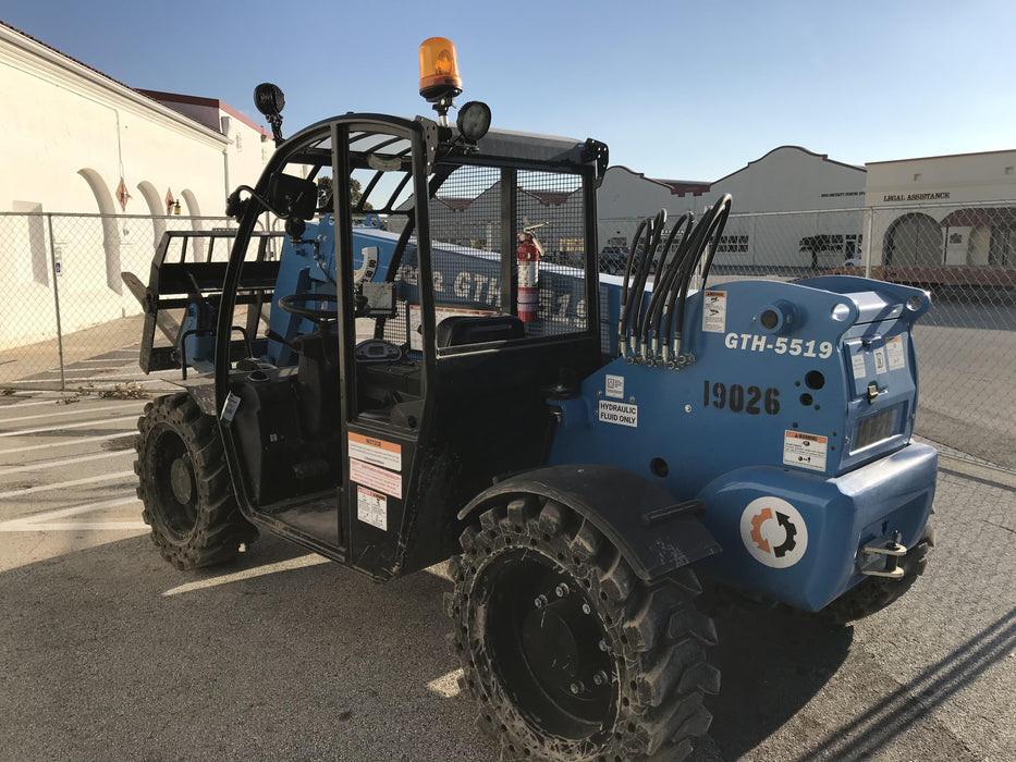 2018 GENIE GTH-5519