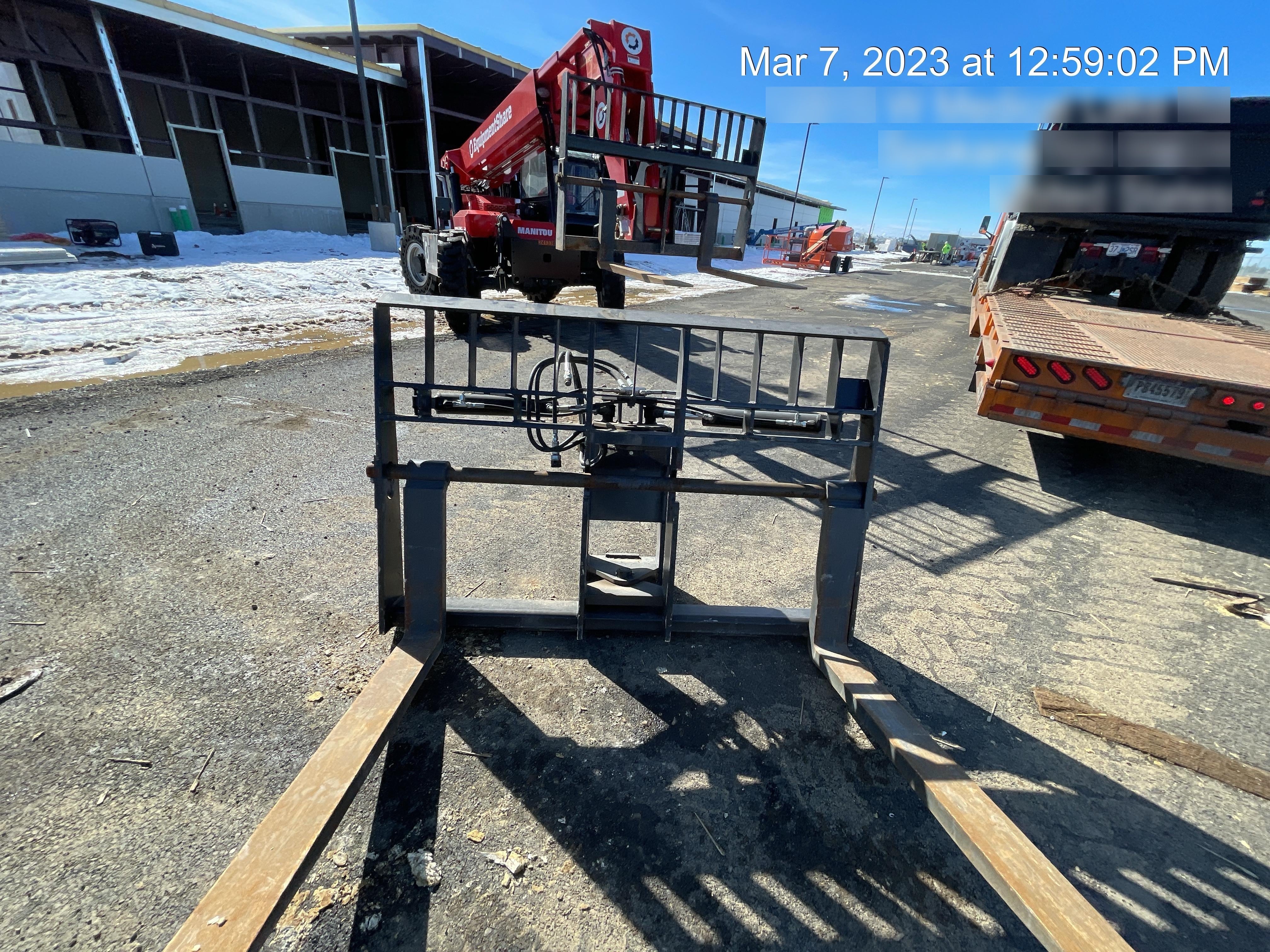 2021 MANITOU R807105