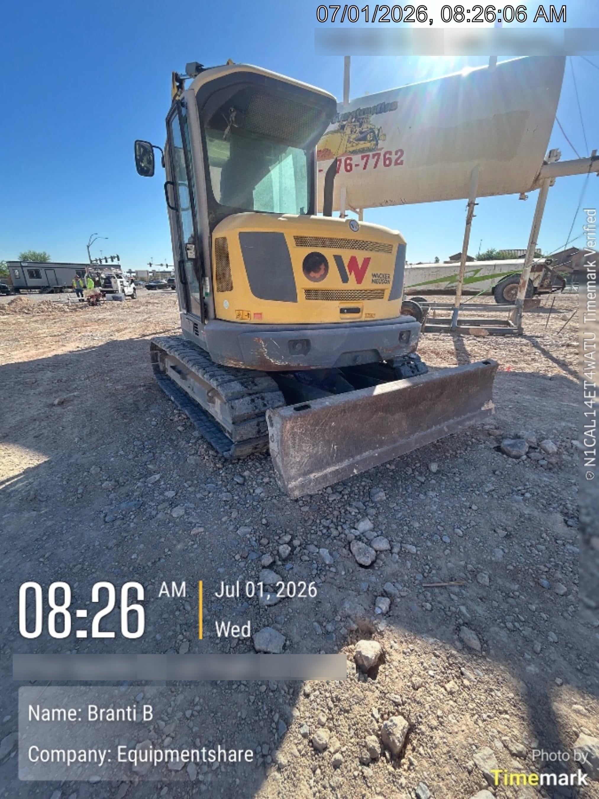 Wacker Neuson ET90 Enclosed Cab, Hybrid Tracks, Long Dipperstick, Bucket