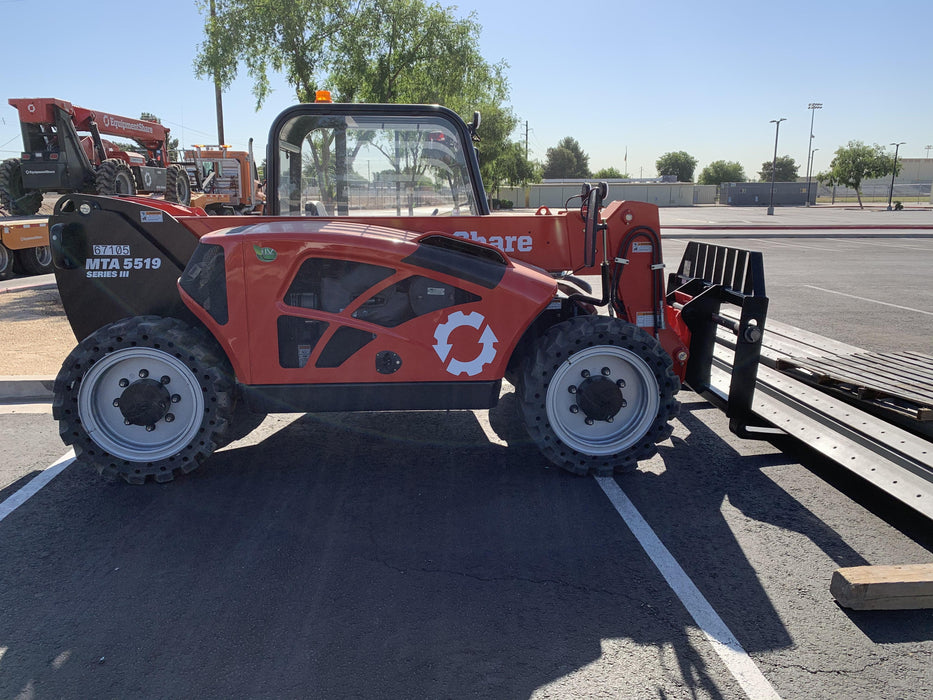 2020 MANITOU MTA5519