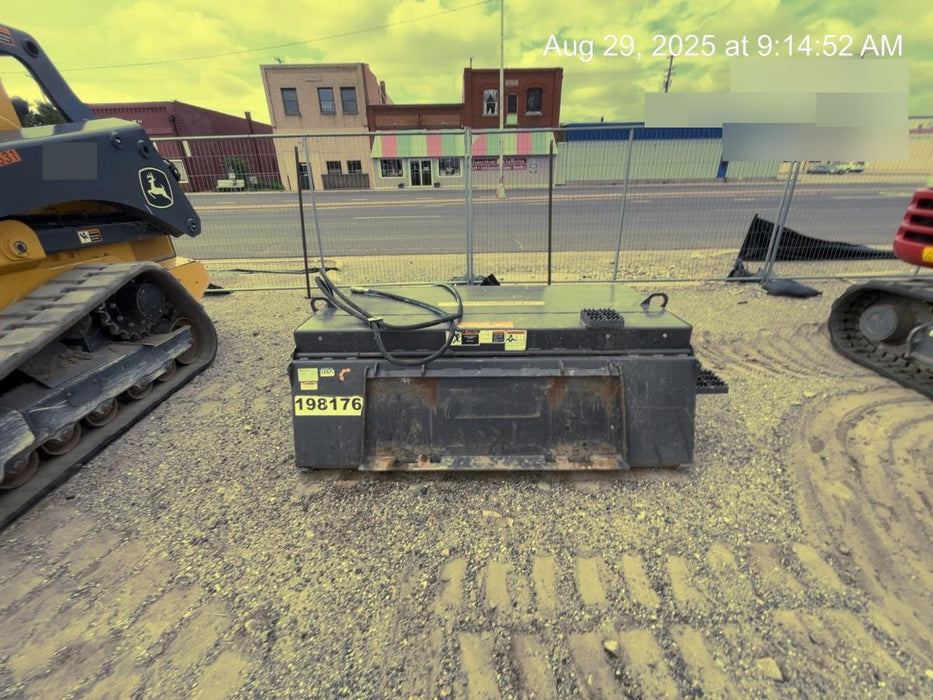 2021 PALADIN Sweepster SB72