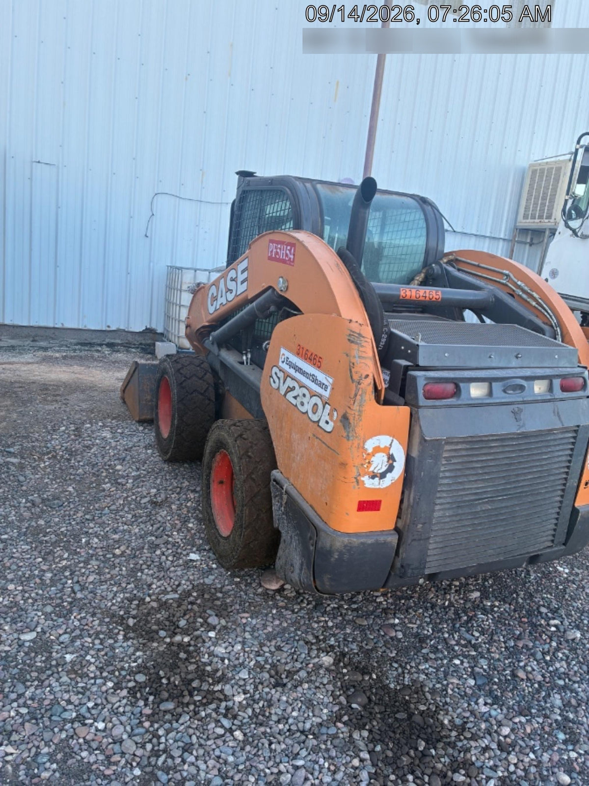 2023 CASE SV280
