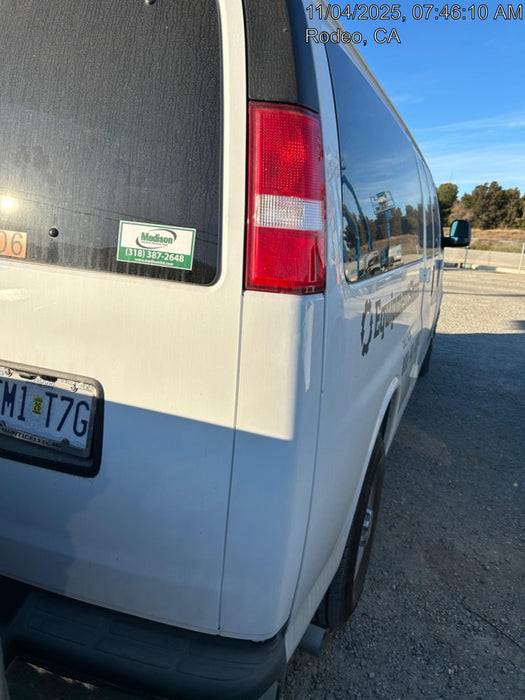 2025 CHEVROLET Express Van - Rental