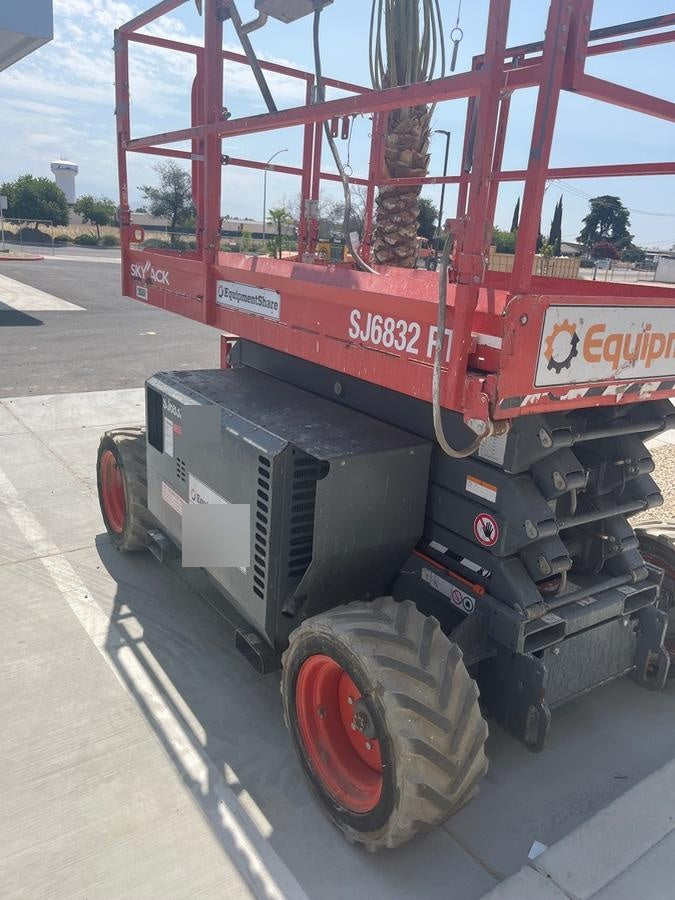 2019 SKYJACK SJ6832 RT