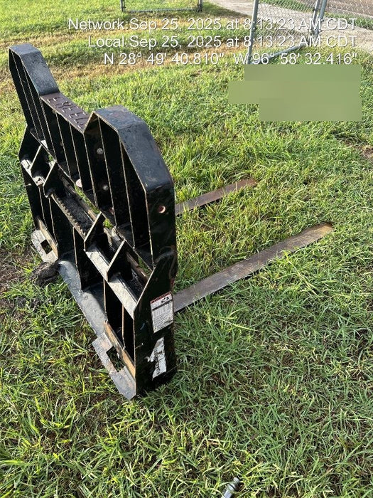 2024 VIRNIG 48" Pallet Forks - Virnig