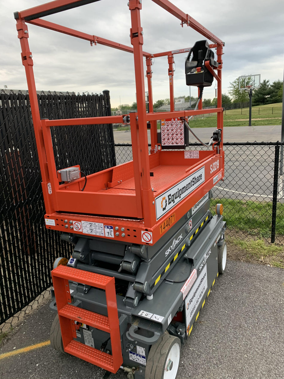 2021 SKYJACK SJ3219