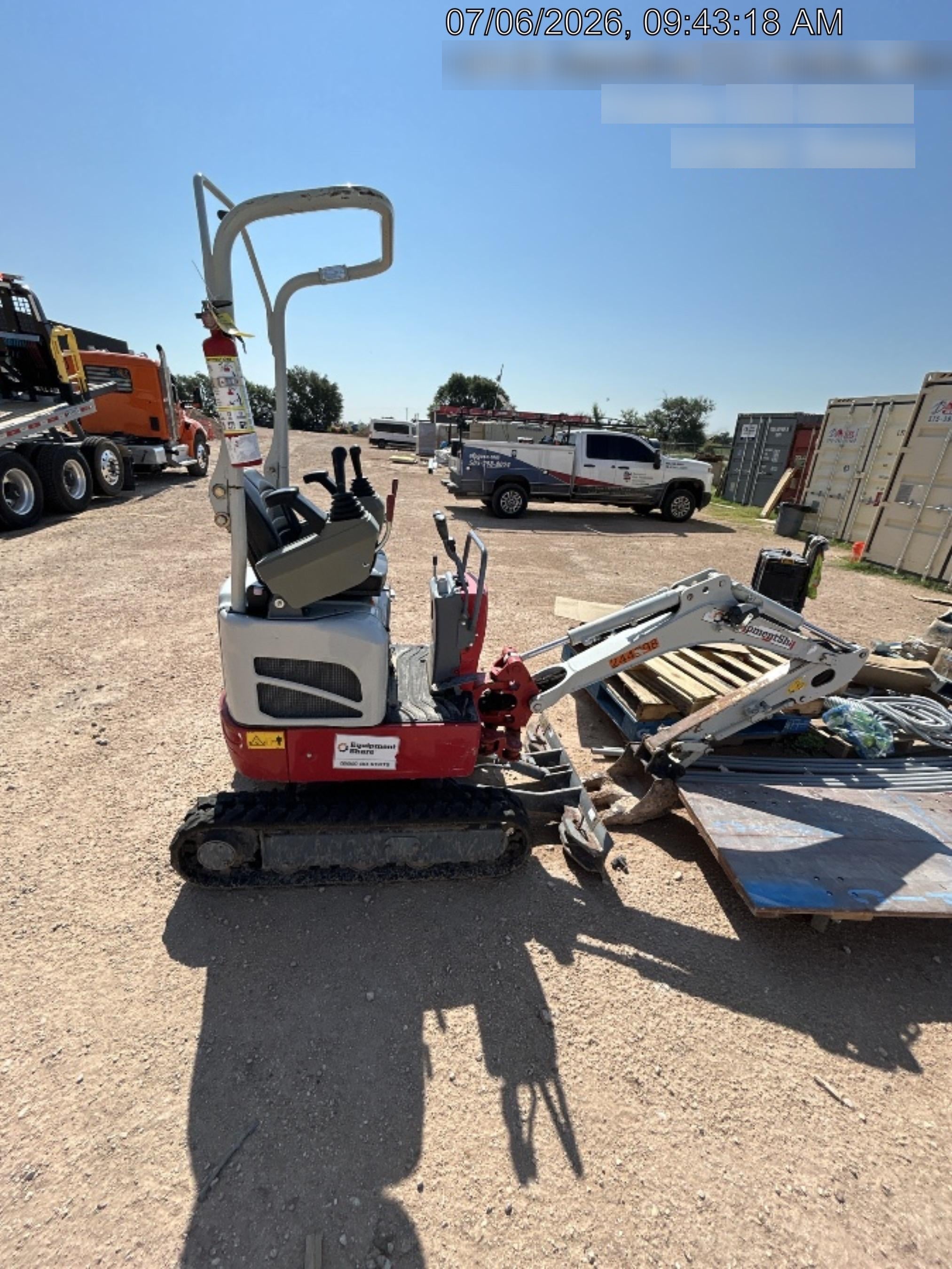 2022 TAKEUCHI TB210R