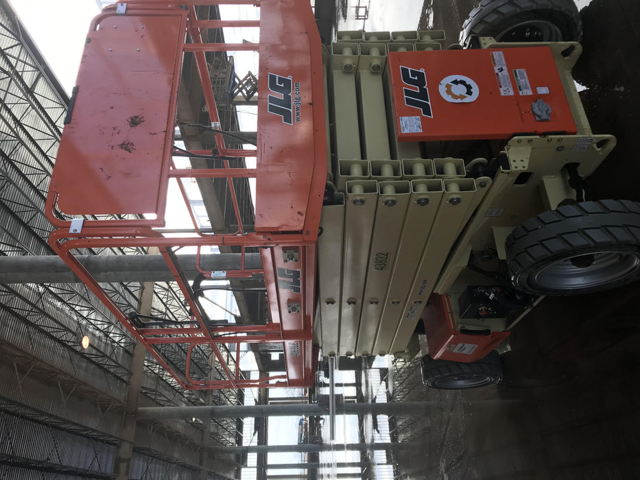 2019 JLG 4069LE Solid Non Marking Tires, Rotating Beacon