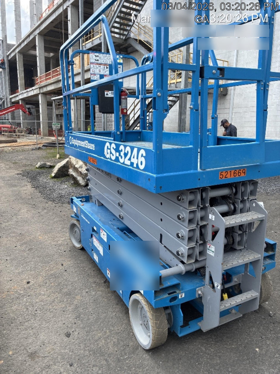 2025 GENIE GS-3246